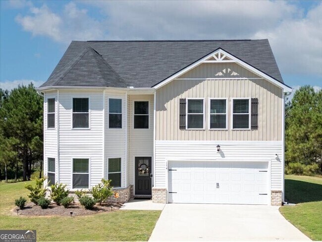 Building Photo - 174 Goodall Woods Dr