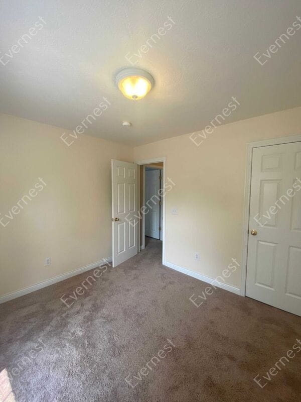 Building Photo - 6168 Ashtead Dr