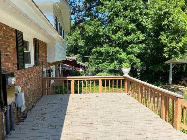 Building Photo - 926 Hilltop Blvd