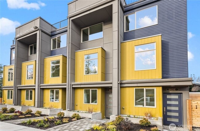 Building Photo - 2bd/2.25ba Seattle Townhome