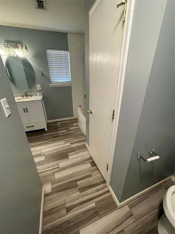 Building Photo - 3826 Westfield Dr