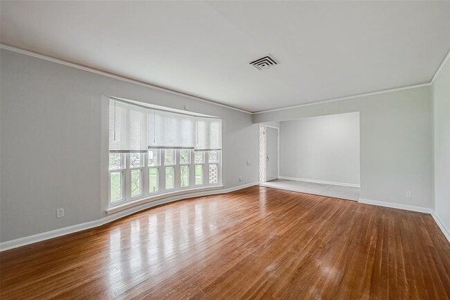 Building Photo - 4115 Mischire Dr