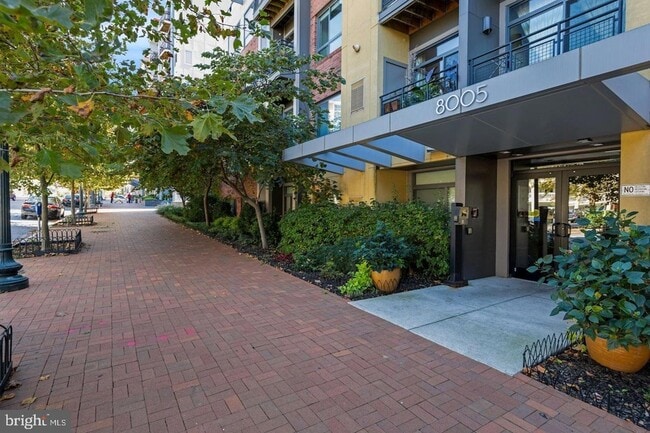 Building Photo - 8005 13th St