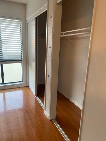 Closet - 106 N Chapel Ave