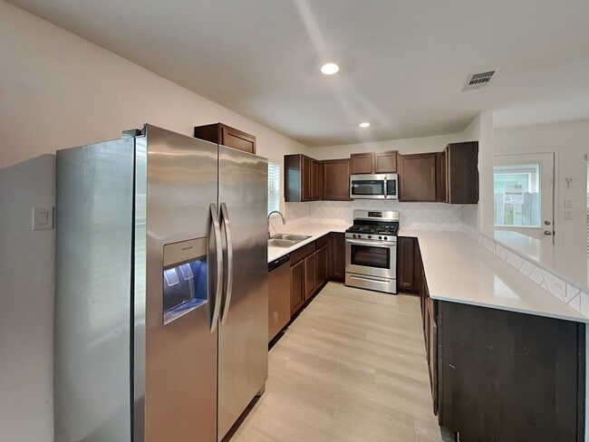 Building Photo - 18726 Faustina Way