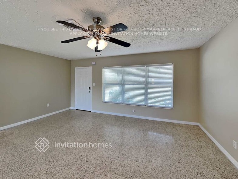 Building Photo - 3144 Bougainvillea St