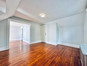 Building Photo - 62-64 Sheldon Terrace