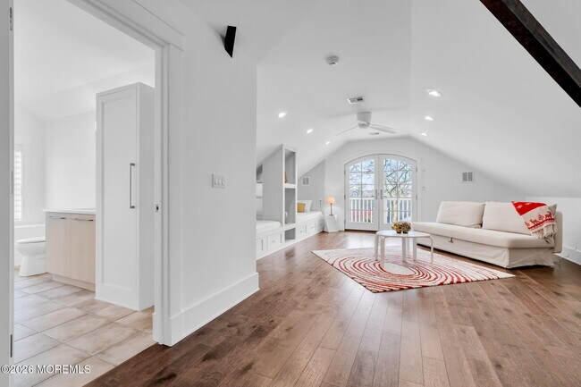 Building Photo - 218 Worthington Ave