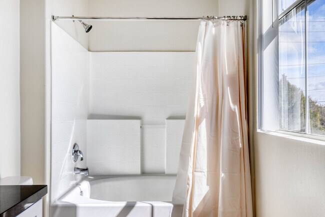 Building Photo - 1561 S Barrington Ave