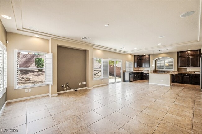 Building Photo - 6488 Shawnee Springs Ct