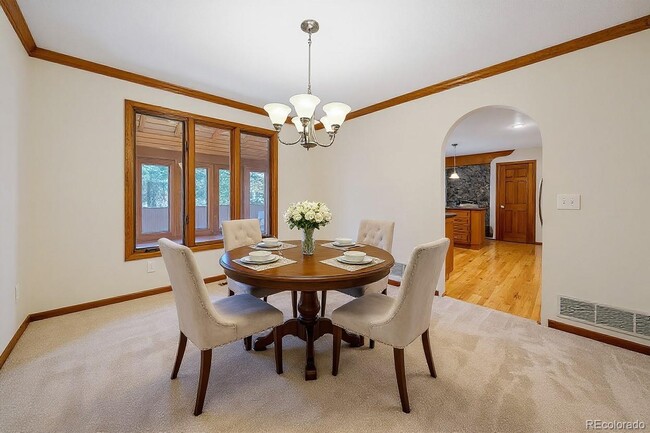 Building Photo - 5723 S Kittredge St