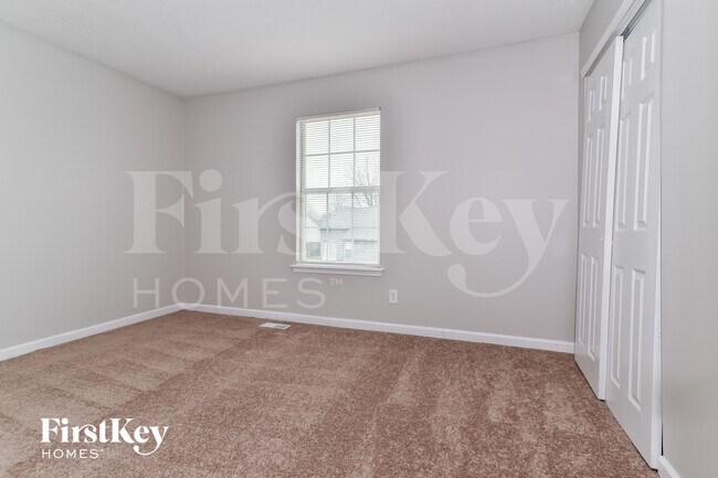 Building Photo - 1116 Fontana Ct