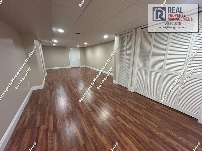 Building Photo - Renovated Townhome in Prime Location