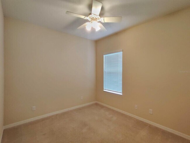 Building Photo - 12256 Longview Lake Cir