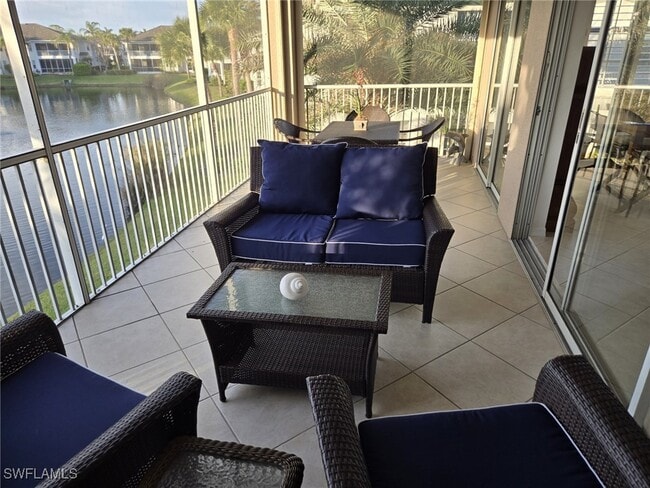 Building Photo - 5095 Yacht Harbor Dr