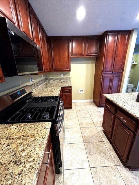 Building Photo - 804 St James Dr