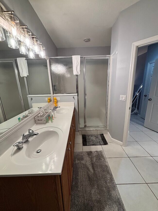 Building Photo - 8903 Sandshot Ct