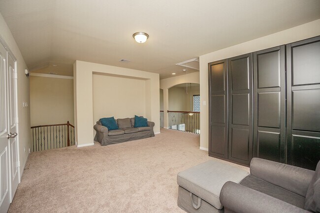 Building Photo - 9506 Bonbrook Bend Ln