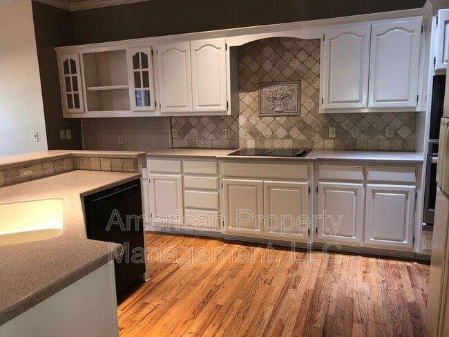 Building Photo - 5311 E 89th Pl