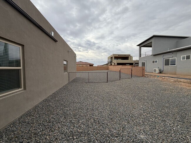 Building Photo - Luxury Multi-Gen (2 living areas) Single Story 3 Car Garage New Construction Available in Prestig...