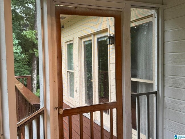 Building Photo - 2512 Christie Cir