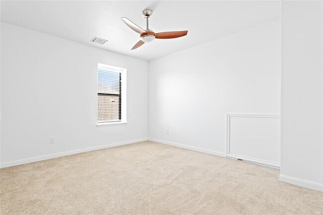 Building Photo - 6820 Barstow Ct