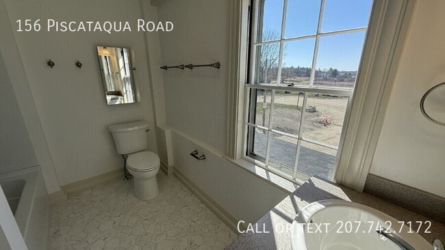 Building Photo - 156 Piscataqua Rd