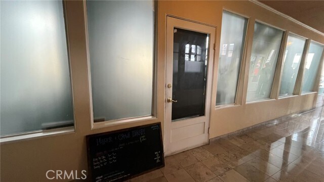 Building Photo - 800 E Ocean Blvd