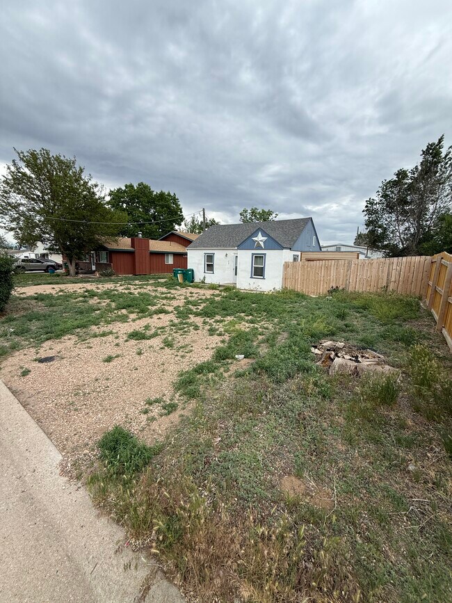 Building Photo - 1226 Pleasant Acres Dr