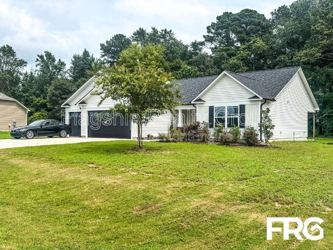 Building Photo - 110 Highland Pk Dr