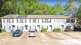 Building Photo - 513 Davis Street