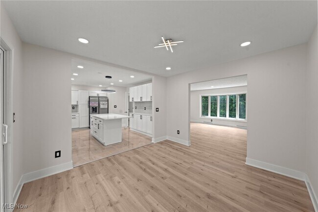 Building Photo - 12790 Heath Rd