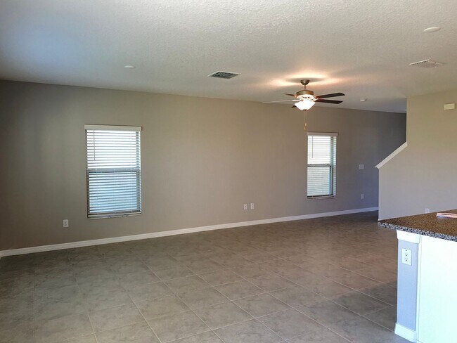 Building Photo - 7049 Samuel Ivy Dr