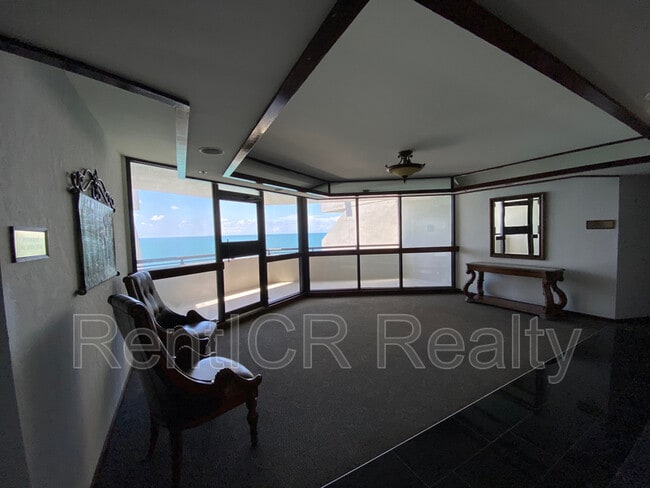 Building Photo - 1660 Gulf Blvd