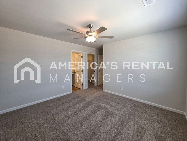 Building Photo - New Construction! Spacious Dual Level Townhome with Attached Garage for Rent in Decatur, AL! DEPO...