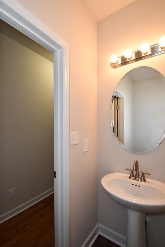 Building Photo - MOVE-IN READY Carolina Forest