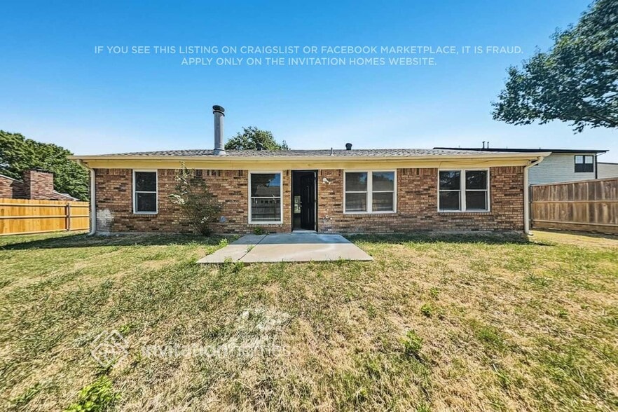 Building Photo - 5345 Colonial Dr