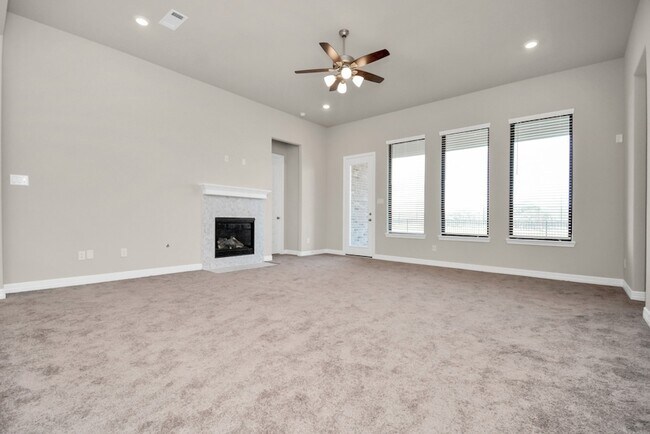 Building Photo - 4710 Austin Landing
