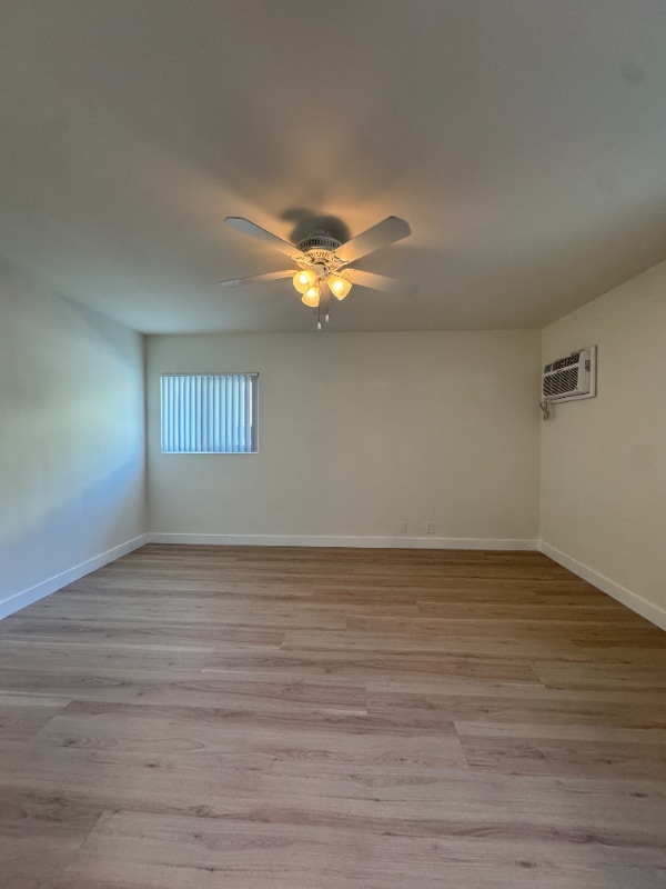 Building Photo - 283 S El Molino Ave