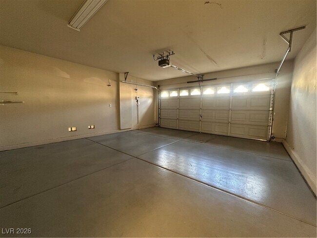 Building Photo - 6567 W Musette Ave