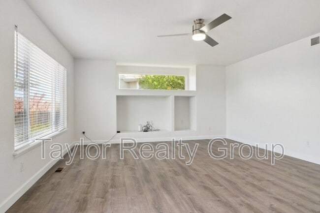 Building Photo - 20875 E 49th Ave