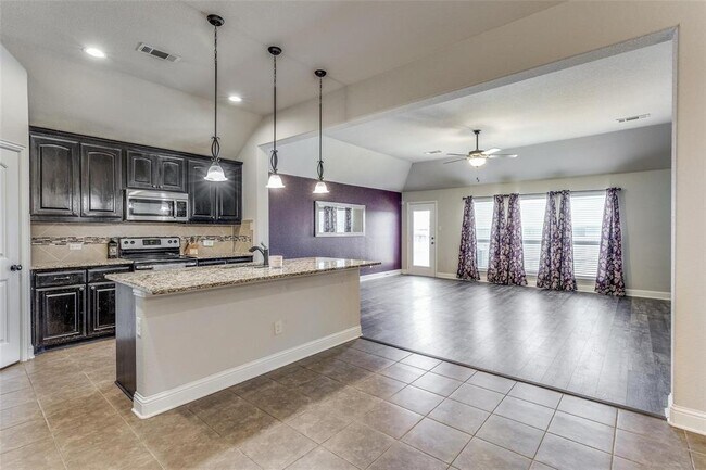 Building Photo - 11909 Hassop Ln