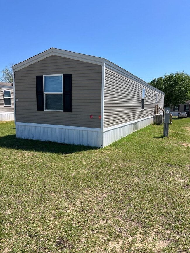 Building Photo - 142 County Road 5516