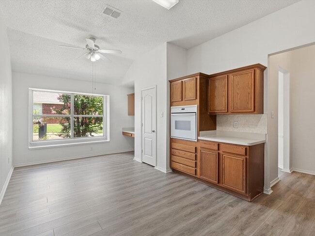 Building Photo - 5705 Frio Dr