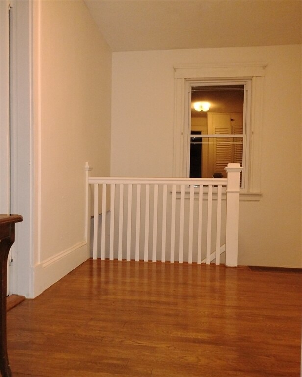 Building Photo - 18 Spring St