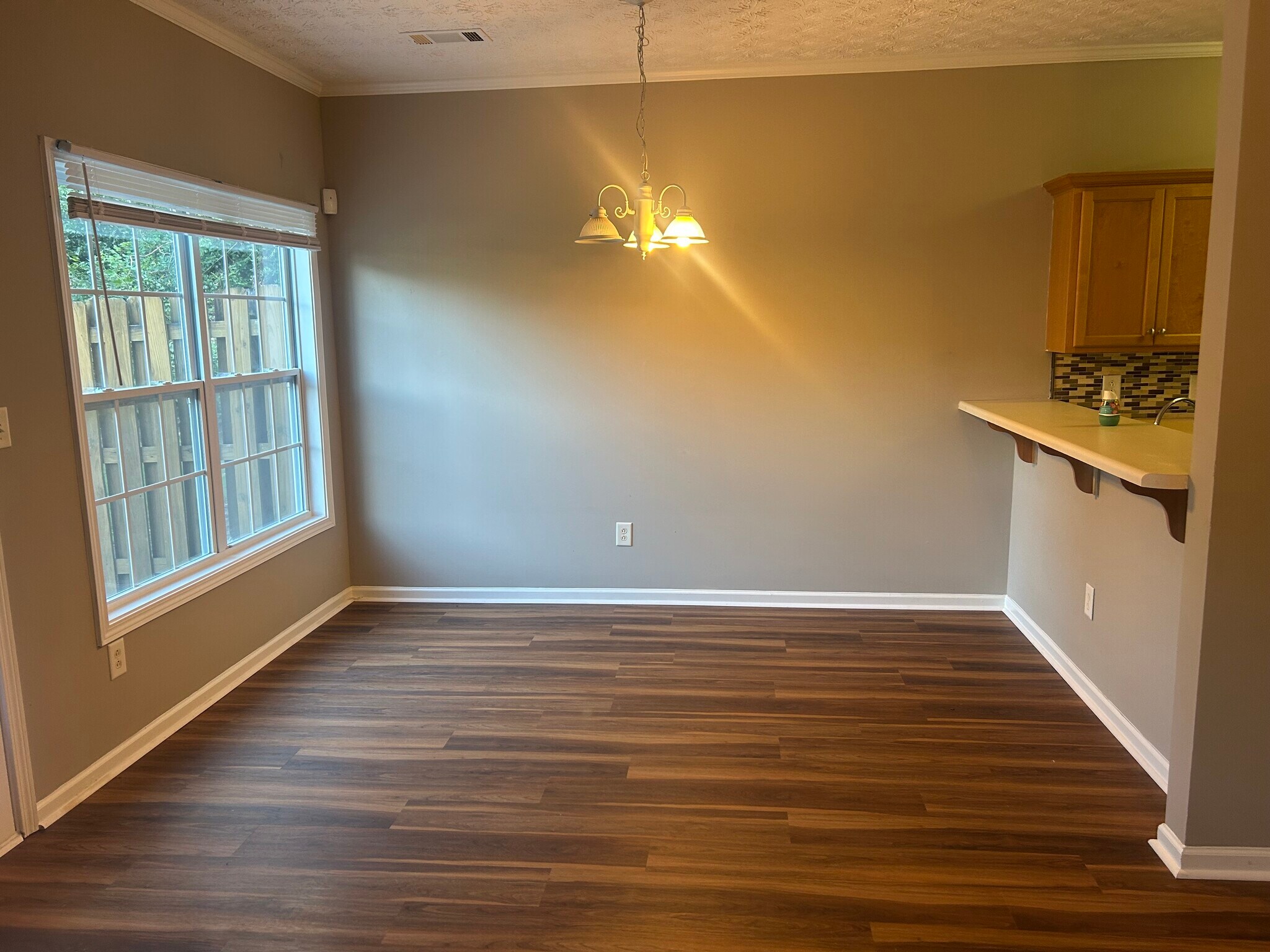 Dining area - 6694 Evans Trce