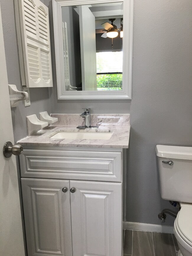 Building Photo - 2931 60th St W