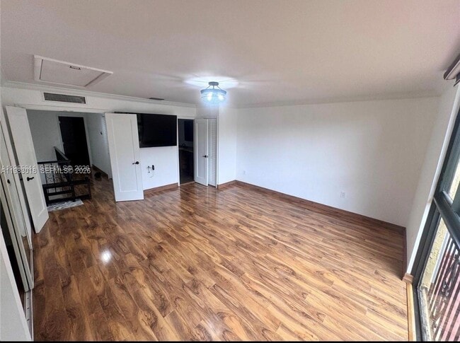 Building Photo - 3994 Estepona Ave