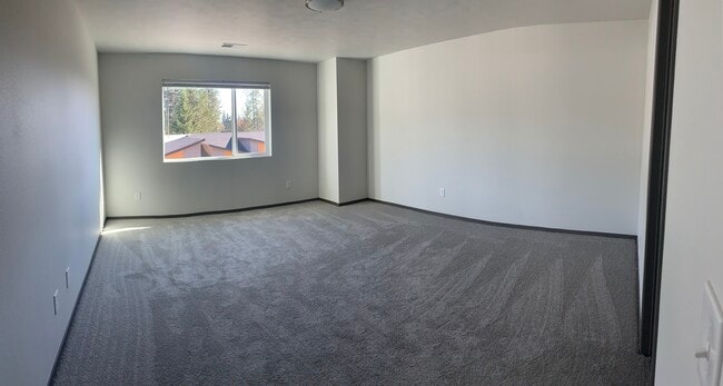 Building Photo - 2232 E Winger Rd