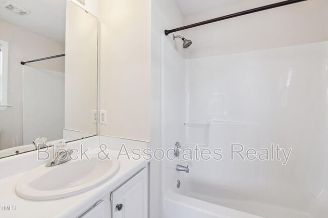 Building Photo - 2129 Ventana Ln